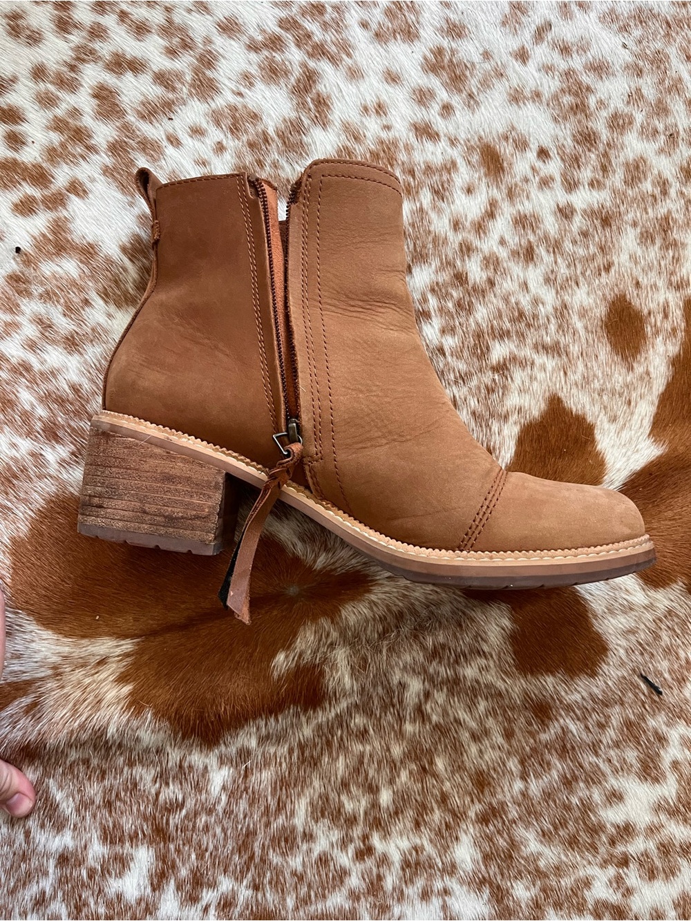 Tom’s booties - Picture 6 of 8
